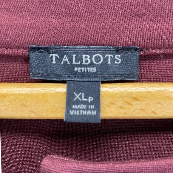 Talbots Petites Burgundy 3/4 Sleeve Henley Top XLp Button Neck Stretch - Picture 8 of 9